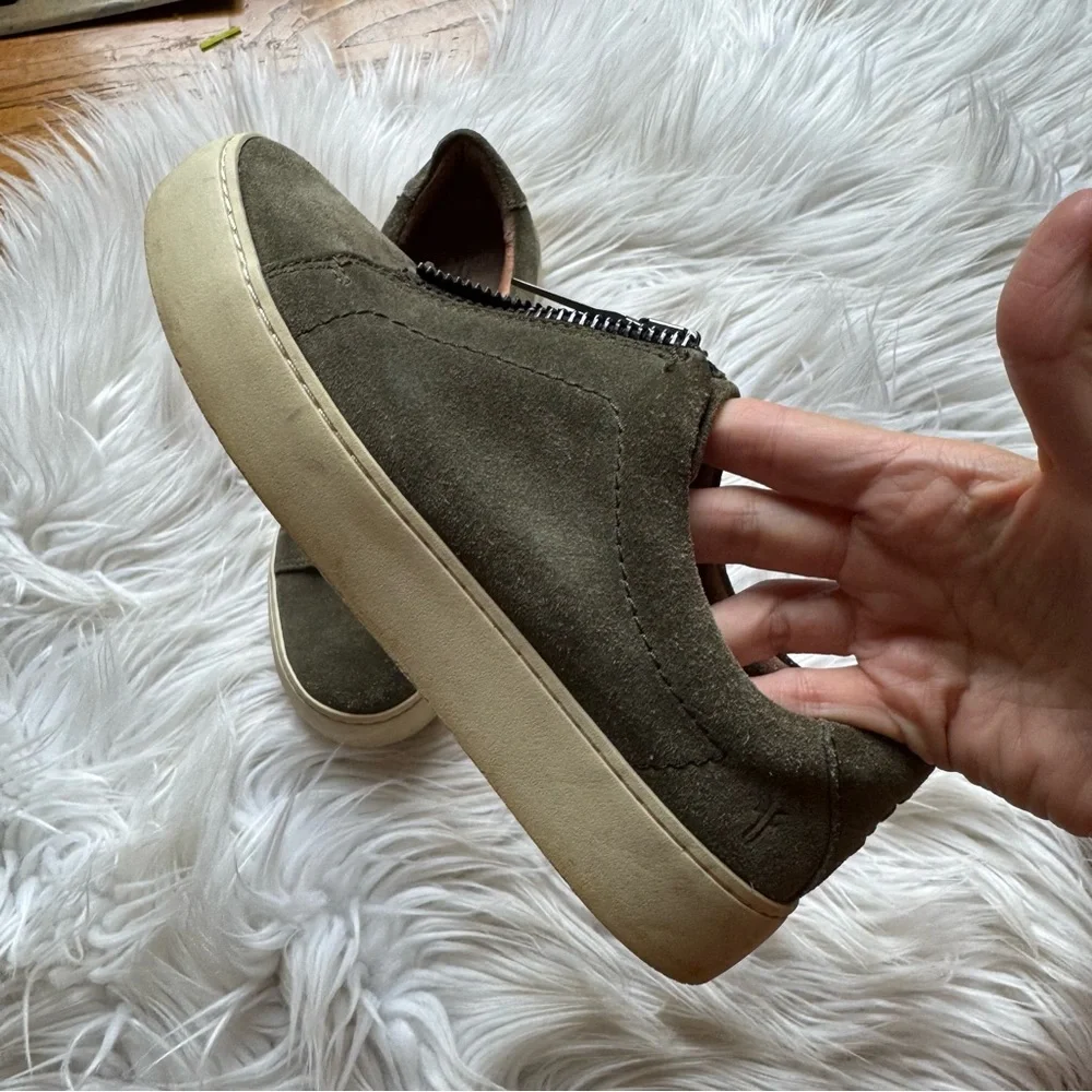 Frye women's lena zip low sneaker
